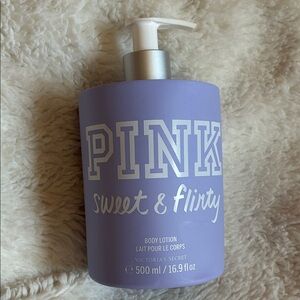 PINK Sweet and Flirty Lotion